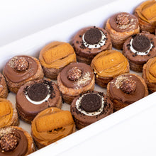 Load image into Gallery viewer, Mega Cronut Dessert Box
