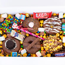 Load image into Gallery viewer, Celebration Donut Box
